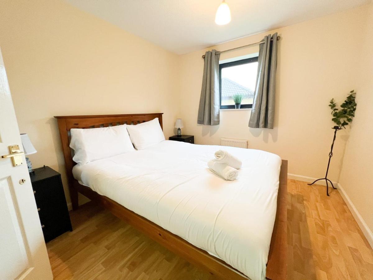 2 Bedroom - River Clyde Home - Parking Glasgow Exterior photo